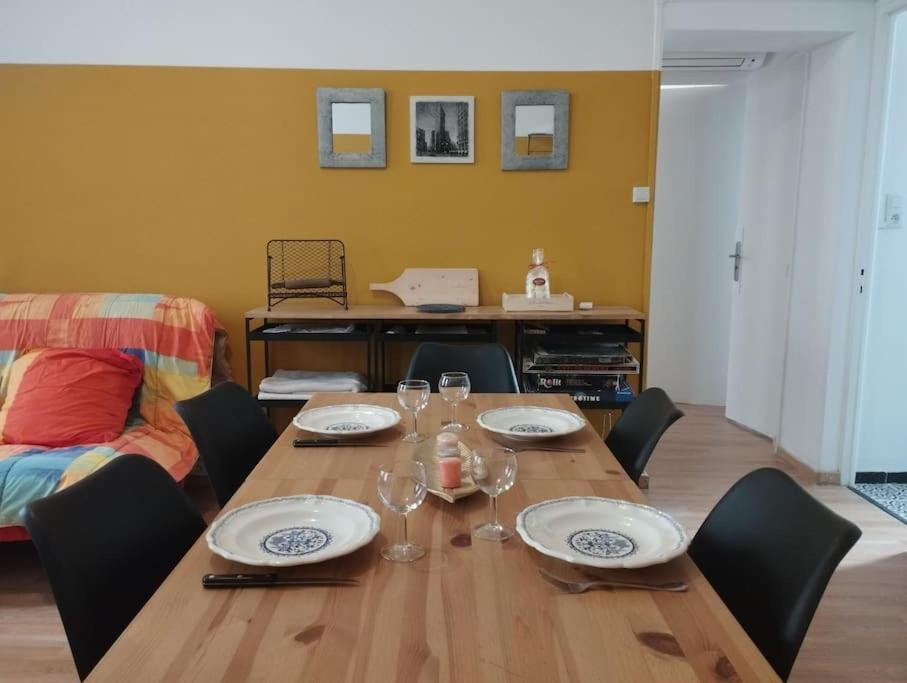 Appartement En Plein Centre. Carpentras Exterior photo